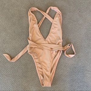 Hot Miami Styles multi-way swimsuit NWT